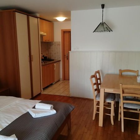Apartmaji Z Fizine Portoroz Ngoại thất bức ảnh