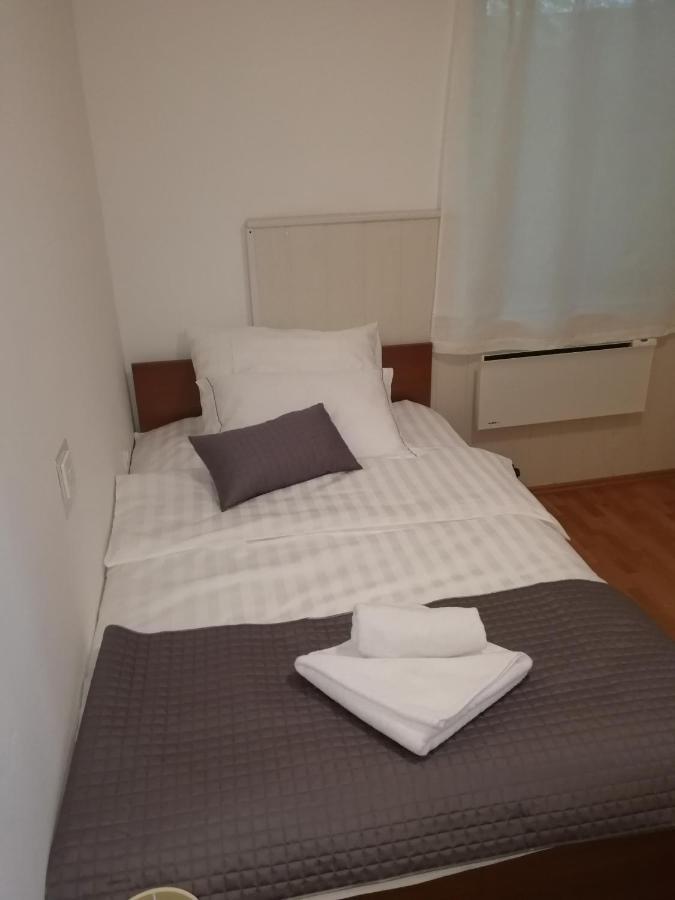 Apartmaji Z Fizine Portoroz Ngoại thất bức ảnh